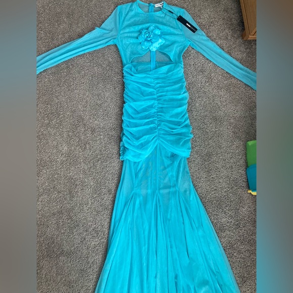 Sexy Fashiona Dress - Picture 7 of 9